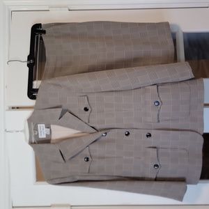 Vintage Black and beige skirt suit